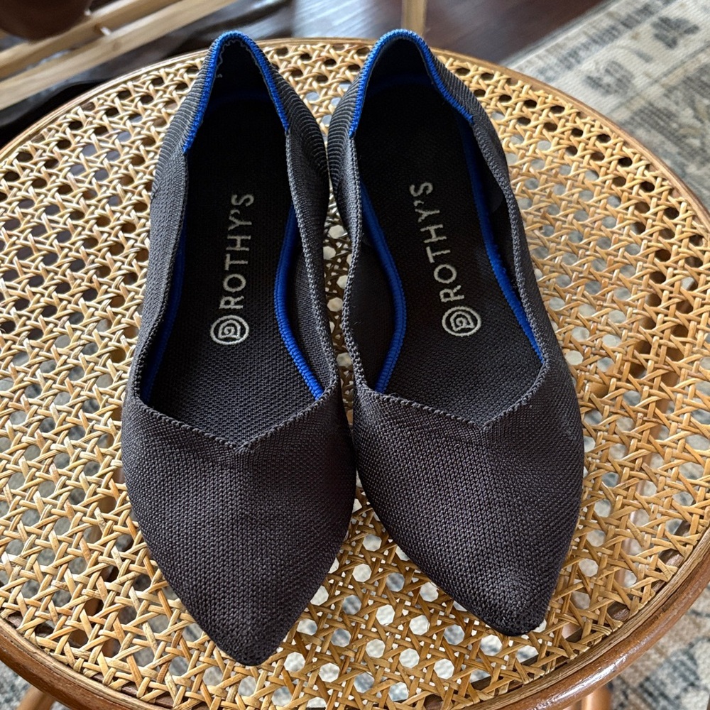 Rothy’s pointed toe ballet flat. Size 10